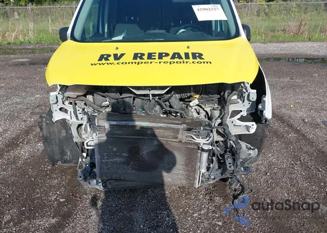 2019 Ford Transit Connect Xl z USA, uszkodzony, nr VIN NM0LS7E24K1413804